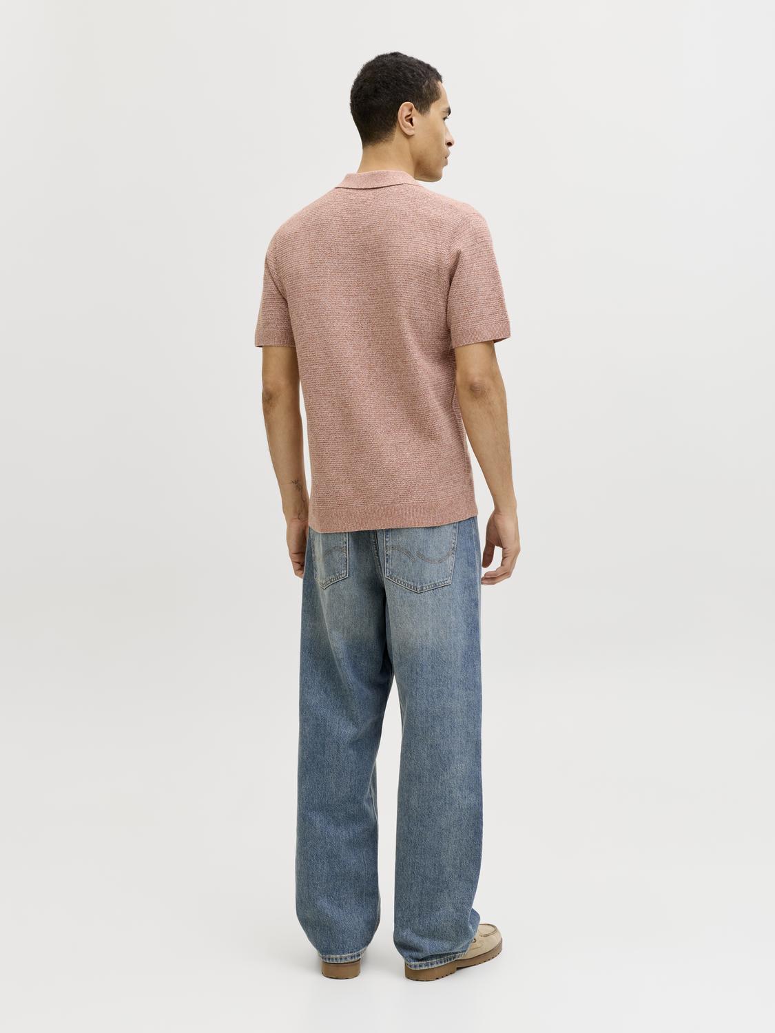 model_shot-back